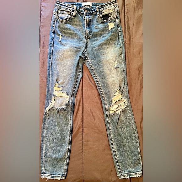 VERVET BY FLYING MONKEY Denim - Women’s Jeans Vervet Blue by Flying Monkey sz 29 Stretch Distressed Medium Wash